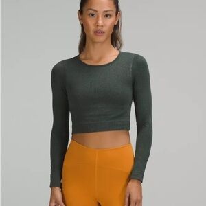 Lululemon Ebb to Street Long Sleeve Shirt
Smoked Spruce